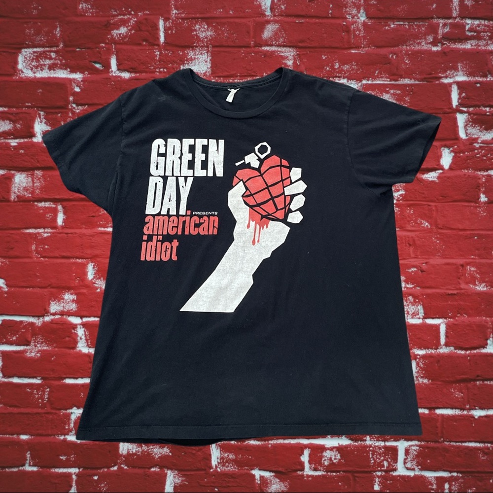Green Day American Idiot Graphic Tee Men’s XL - A3